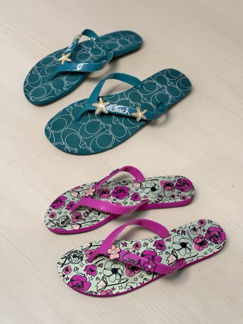 Y2K Coach Q1520 Cortez Starfish & Q1516 Camela Floral Thong Sandals Size 7B
